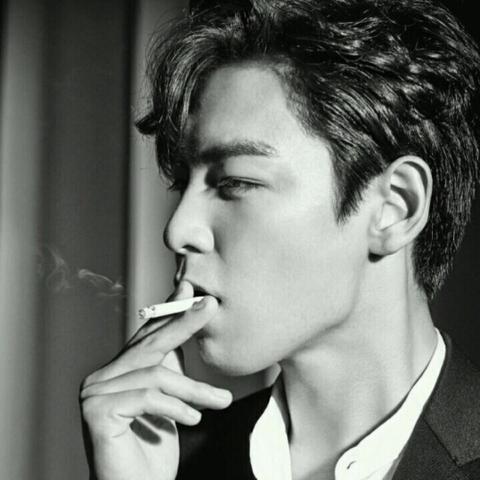 Top昏迷最新动态报道